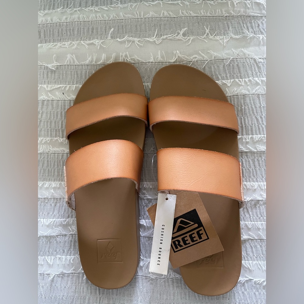 NWT Reef Cushion Bounce Sandals S9